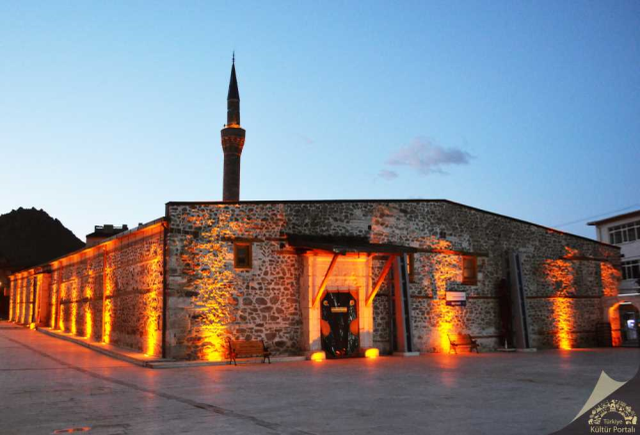 TRT 1 Regaip kandili yayını hangi cami, cami nerede 2025?