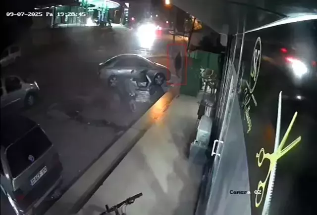 Kuaförde yaptırmadığı işlem kalmadı! Sigara içme bahanesiyle çıkıp kayıplara karıştı