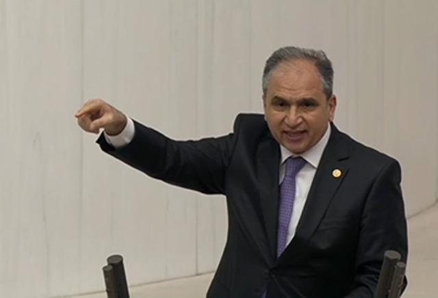 Eşi Meclis'te çalışan vekilden ilginç savunma: Maaşı yüksek bir yer değil