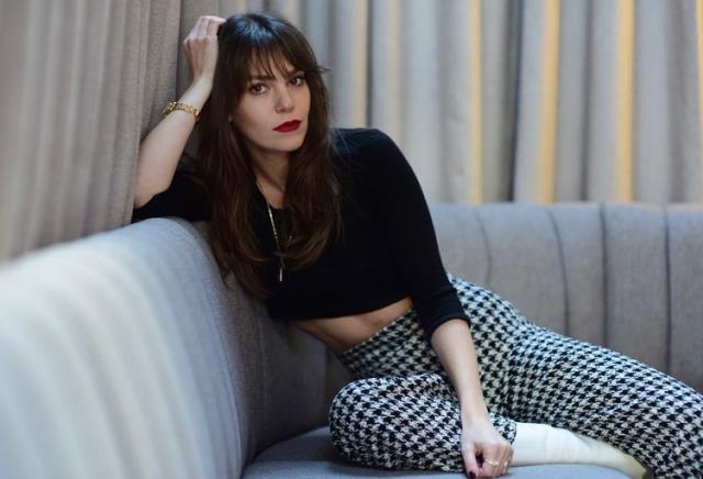 Oyuncu Aslı Enver, yeni reklam filminden 3 milyon TL kazandı