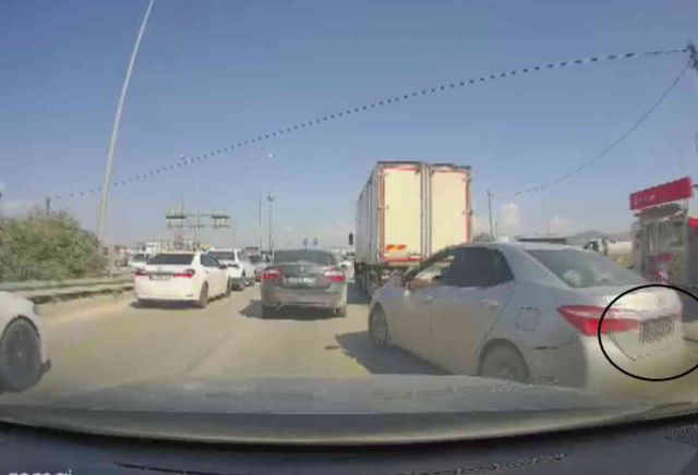 Silahla araba durduran sivil polis! Hatay'da ne oldu, olay ne? Sivil polis neden vatandaşa silah çekti?