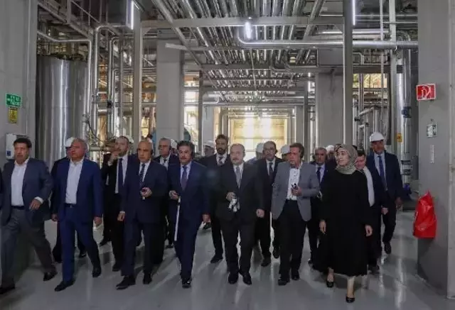 Türkiye'den 90 ülkeye sitrik asit ihracatı! Bakan Varank tesisi yerinde inceledi