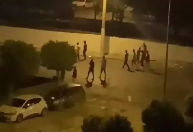 Kamyondan inip sokaklara dağılan 95 kaçak göçmen yakalandı