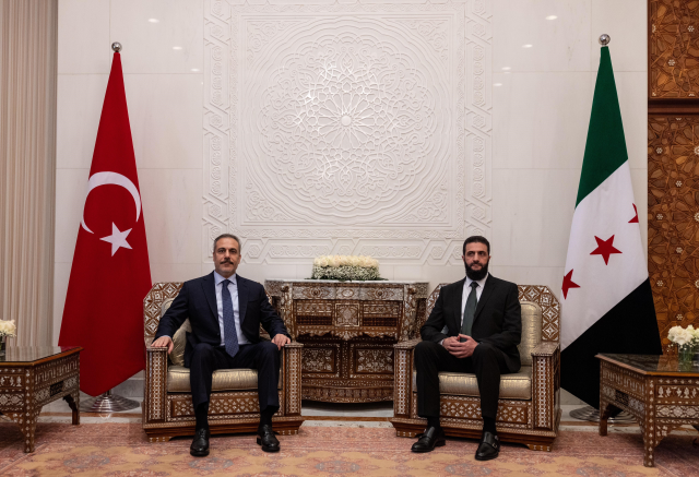 Şam'daki tarihi ziyaret damga vuran kareler