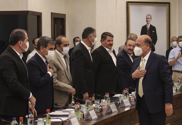 Memur ve memur emeklisinin zammı için görüşmeler başladı! Bakan, enflasyonun üzerinde bir rakamı işaret etti