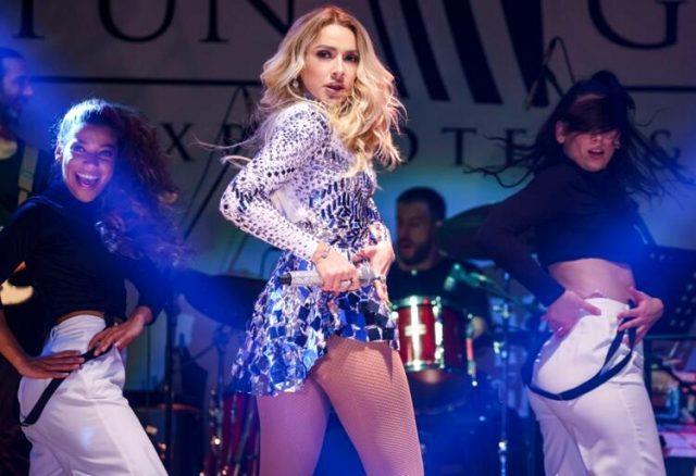 'Hadise'nin iç çamaşırı' ortalığı karıştırdı, Yasmin Erbil babası olaya karıştırılınca kendini tutamadı