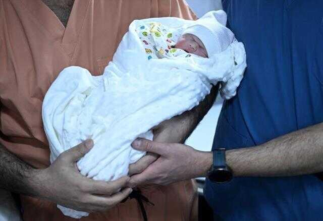 Hatice dünyaya gözlerini TCG Bayraktar'da açtı