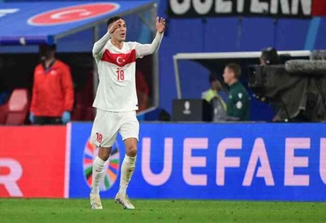 Mert Müldür kimdir? Mert Müldür kaç yaşında, nereli?