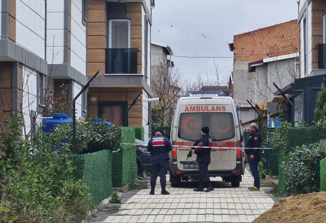 Tekirdağ'da eşini ve kızını katleden adam akrabalarına telefon edip eve mektup bırakmış