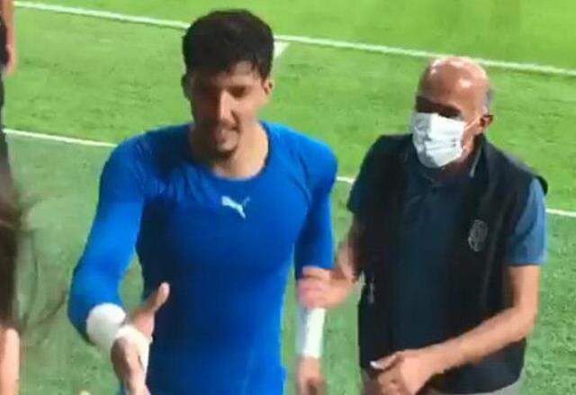 Giresunspor Başkanı Hakan Karaahmet, Altay Bayındır'dan özür diledi