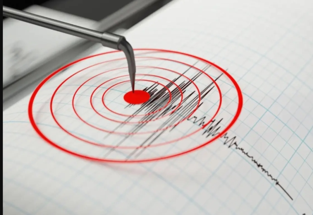 Az önce deprem mi oldu, şimdi deprem nerede oldu, şiddeti kaç, merkezi neresi, kaç saniye sürdü?