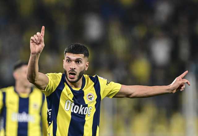 Fenerbahçe Galatasaray muhtemel 11'ler
