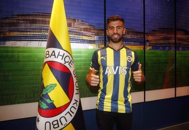Son Dakika: Fenerbahçe, Diego Rossi'yi resmen kadrosuna kattı
