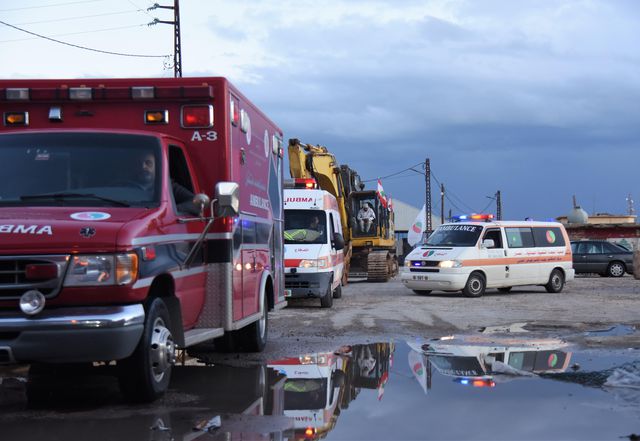 Lübnan'dan Suriye'deki Depremzedelere Yardım Eli