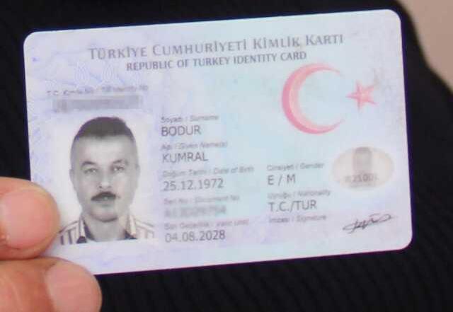 Kimlik hatası hayatını kararttı, 38 yıl kadın kimliğiyle yaşadı