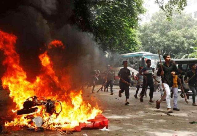 Bangladeş'teki Başbakan Şeyh Hasina'ya karşı protestoların arkasında ne var?