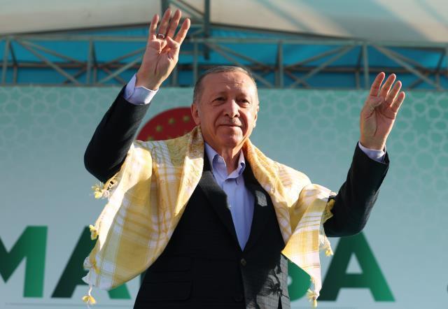 Son Dakika: Cumhurbaşkanı Erdoğan müjdeyi verdi! Geçen yıl 13 lira olan sultani kuru üzümün alım fiyatı 27 liraya çıktı