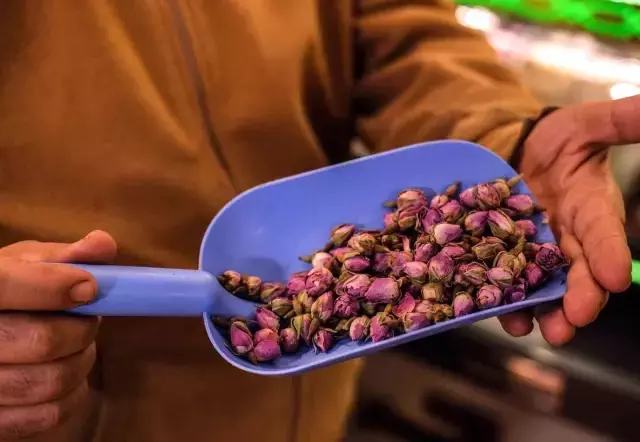 Talep arttı, geçen yıl kilosu 150 liradan satılan kış çayının fiyatı katlandı