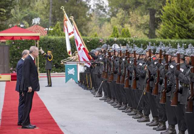 Cumhurbaşkanı Erdoğan, ilk yurt dışı ziyareti için KKTC'ye gitti
