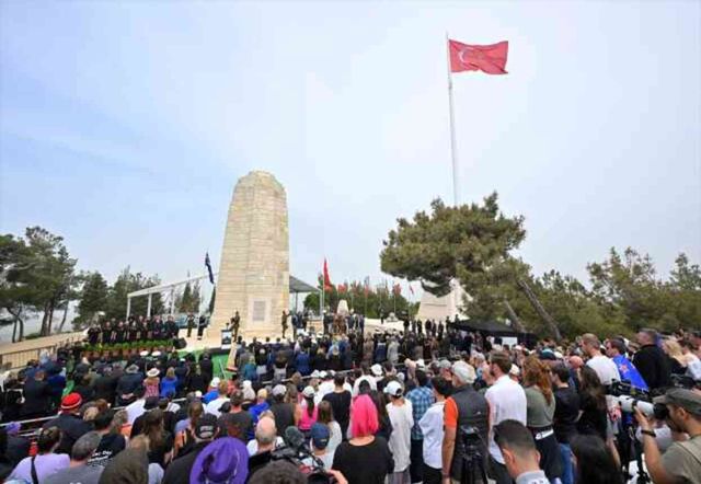 Yeni Zelanda askerleri Çanakkale'de 'haka' dansı yaptı