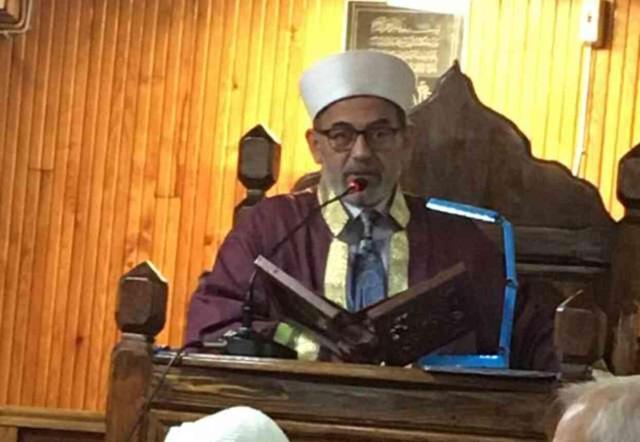 İmamı okla vuran saldırgan, şortlu birinin namaz kılmasına sinirlenmiş