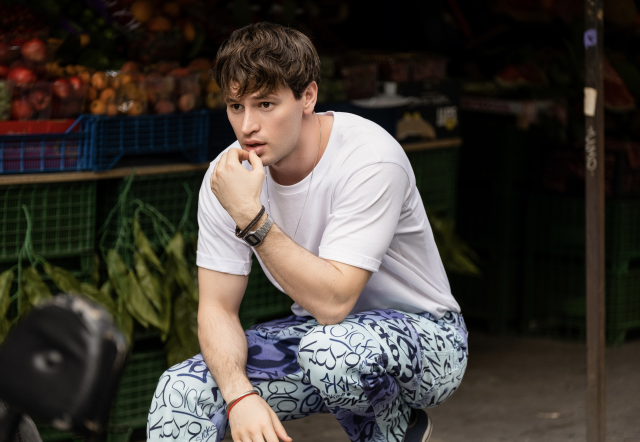 Ragıb Narin İstanbul'daki ilk konseriyle 14 Aralık'ta Zorlu PSM Turkcell Platinum Sahnesi'nde