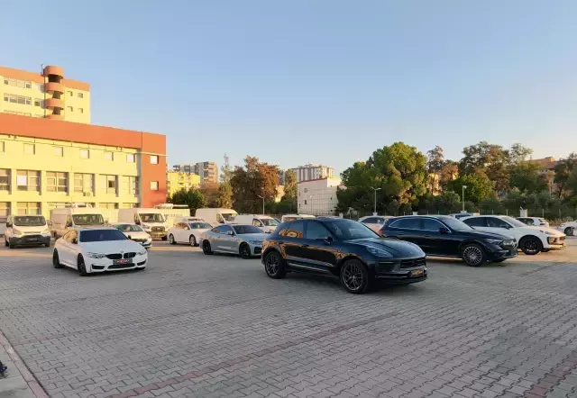 Lüks arabalara, evlere, arsalara el kondu! 8 kilo altın sevgiliden çıktı