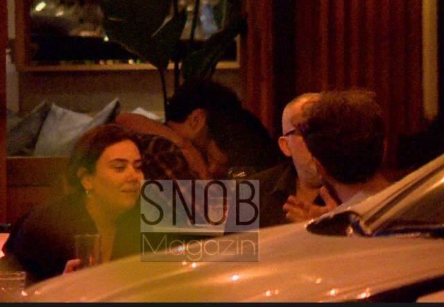 Yasak Elma'da yasak aşk çıktı! Dizinin Zehra'sı Şafak Pekdemir, evli yönetmenle sarmaş dolaş yakalandı