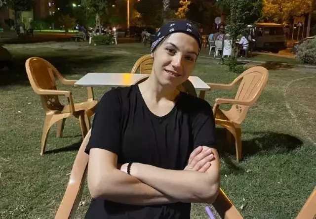 Eski eşini bıçaklayarak öldüren zanlı: 7-8 erkekle cinsel içerikli konuştuğunu gördüm