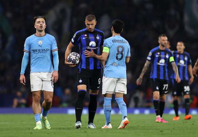 Fenerbahçe taraftarını havalara uçuracak haber! Edin Dzeko, Inter'den ayrıldı