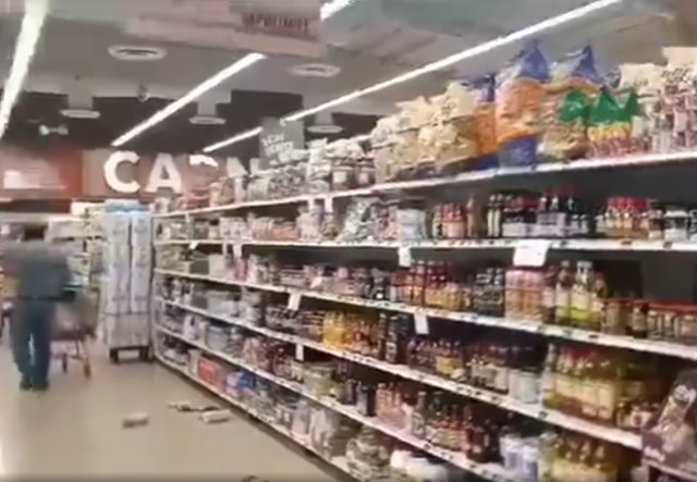 Karayipler'de 7.6 büyüklüğünde deprem! 12 ülkeye tsunami uyarısı