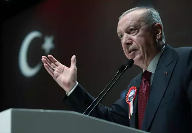 Cumhurbaşkanı Erdoğan: Siper savaşlarının yerini siber savaşlar aldı
