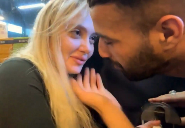 Kamera kayıttaydı: İşte Rus kadının zorla öpülmeye çalışıldığı anlar