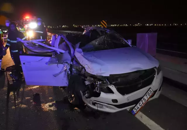 İstanbul'da nikah kıyıp, Adana'ya düğünlerine doğru yola çıkan çiftin aracı kaza geçirdi: 2 ölü, 4 yaralı