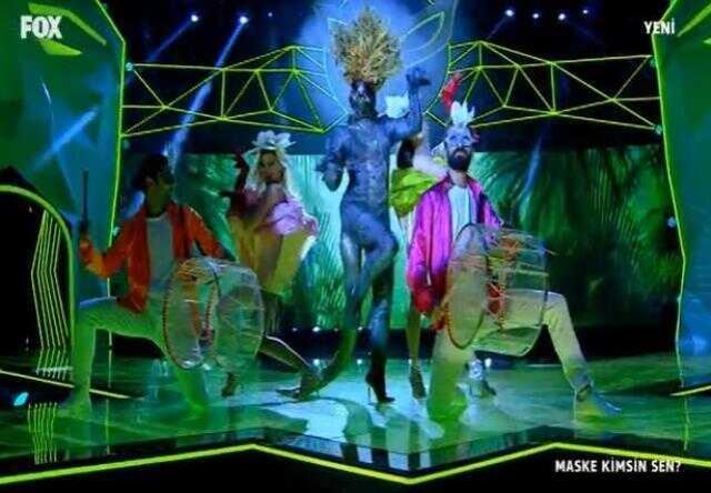 Maske Kimsin Sen Dinozor kimdir? Dinozor maskesinin altındaki ünlü kimdir, açıklandı mı, tahminleri kim? Maske Kimsin Sen Dinozor gerçek ismi nedir?