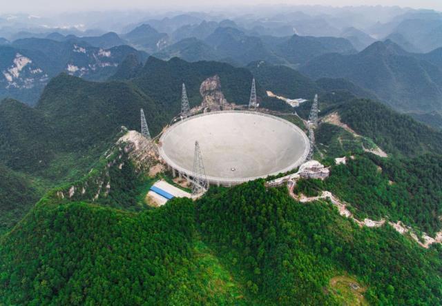 Bilim insanlarını ürperten radyo sinyali! Raporu apar topar yayından kaldırdılar