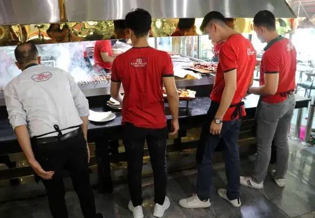 Adana'da işçi yok isyanı