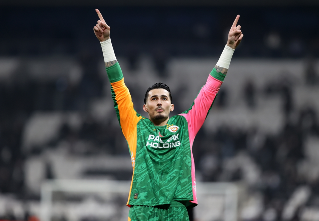 Derbiye damga vurdu! Uğurcan Çakır'dan Beşiktaş'a geçit yok
