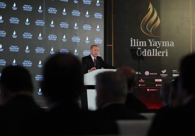 Son Dakika: Cumhurbaşkanı Erdoğan'dan TÜSİAD'a tepki: Kalkıp hükümete saldırmanın değişik yollarını aramayın