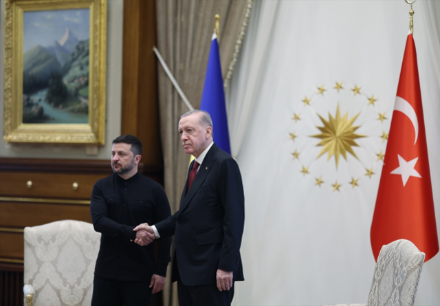 Erdoğan-Zelenski görüşmesi başladı