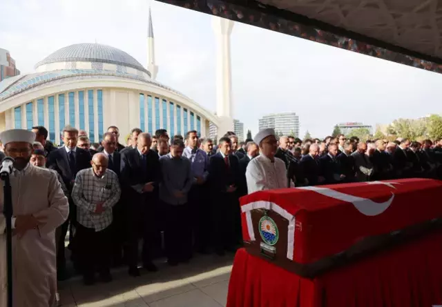 Hamdi Kılıç, son yolculuğuna uğurlandı!