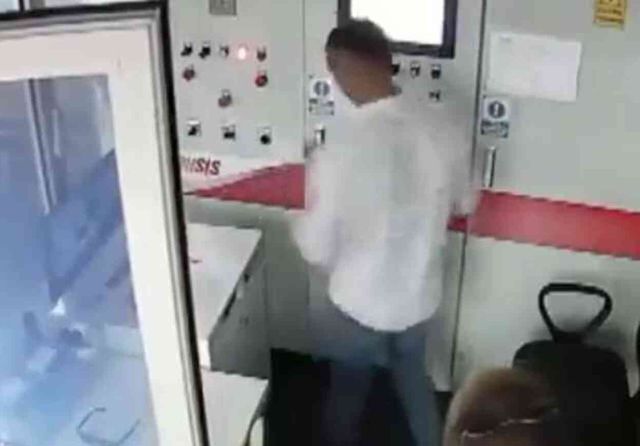 Antalya'daki teleferik kazasında kontrol odasında yaşananlar kamerada: Sistemi durdurup 23 saniye sonra yeniden çalıştırmışlar