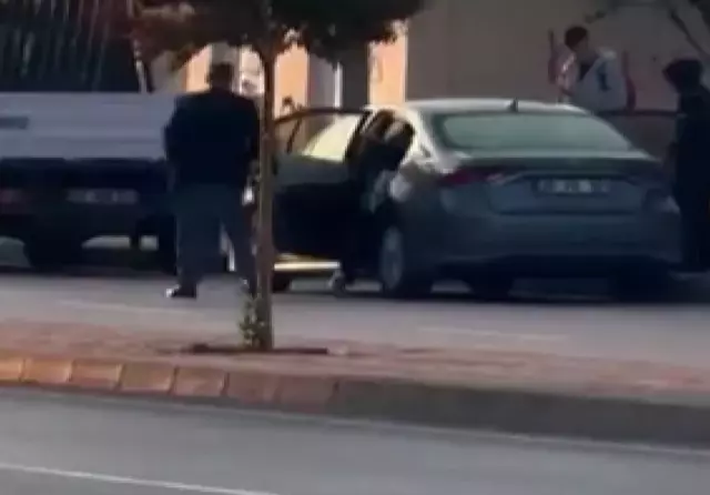 Okul müdürünü üç çocuğunun gözü önünde vurdu! Bir de o anları kayda aldırdı