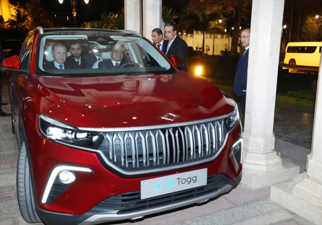 Cumhurbaşkanı Erdoğan'dan, Mısır Cumhurbaşkanı Sisi'ye sürpriz hediye