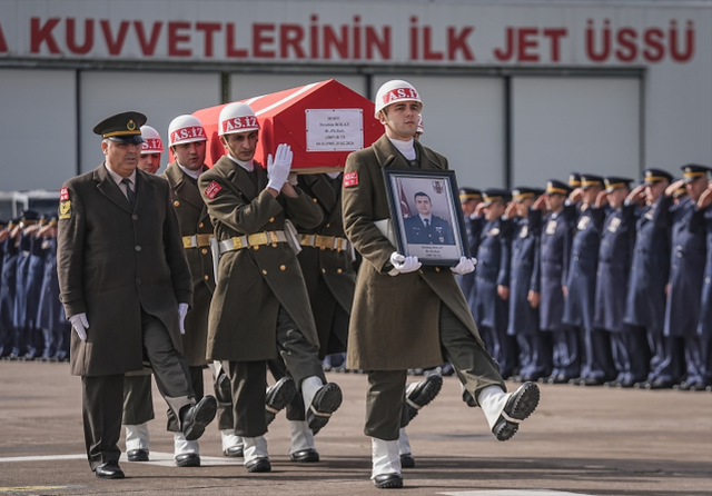 MSB'den düşen F-16 uçağıyla ilgili açıklama! Şehit pilot canını hiçe saymış