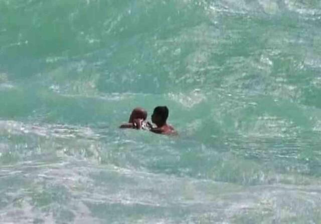 Türkiye genelinde yaşanan fırtına ve sağanak yağış hayatı olumsuz etkiledi