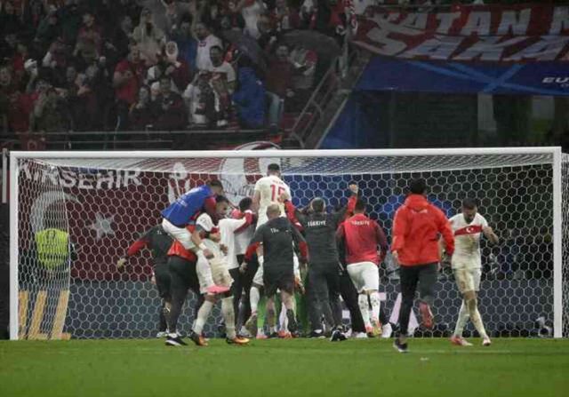 Türkiye Hollanda maçı nerede oynanacak? Türkiye- Hollanda çeyrek final maçı ne zaman?