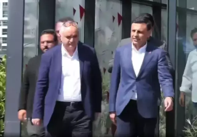 Hasan Babacan kayyum heyetinden çekildi