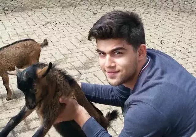 Uzman çavuşun alkışla protesto edildiği hastanedeki sağlık çalışanlarının WhatsApp yazışmaları ortaya çıktı