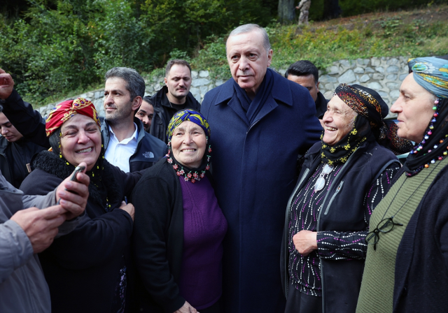 Erdoğan'dan hemşehrilerini coşturan sözler: Gazze'ye önce ben gideceğim sonra siz
